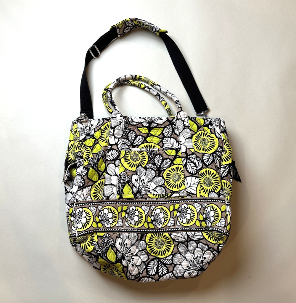 Vera Bradley Large Travel Bag Womens Quilted Duffle Tote Floral Carry On Luggage